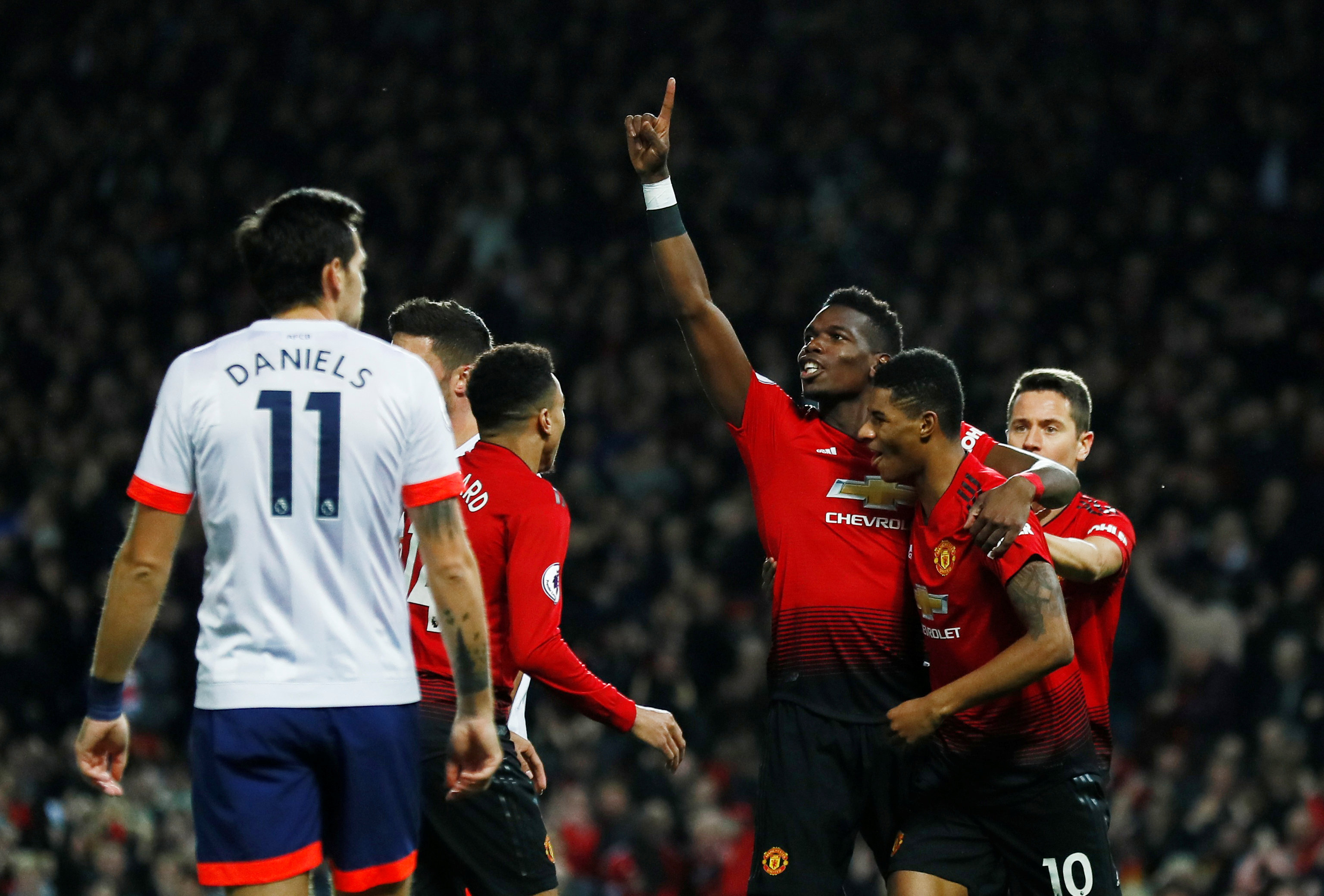 多队争夺 多队争夺