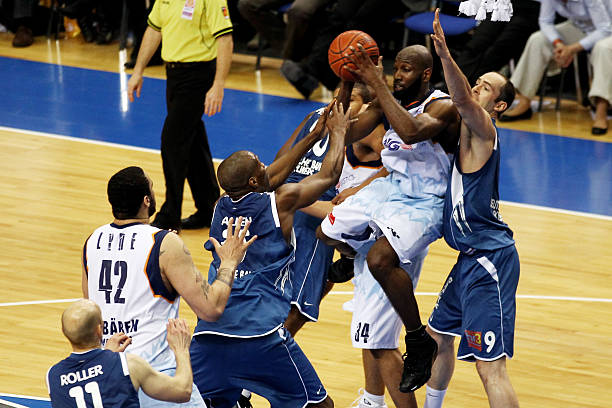 他的到来让 他的到来让