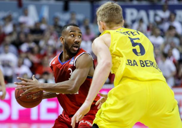 米兰双雄加 米兰双雄加