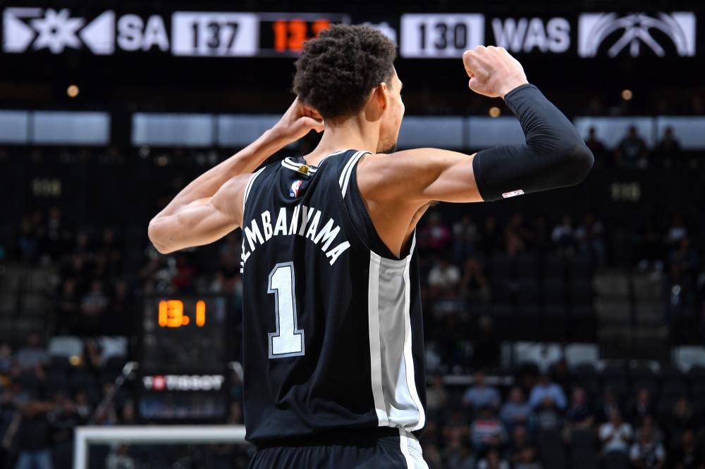 两队对于策 两队对于策