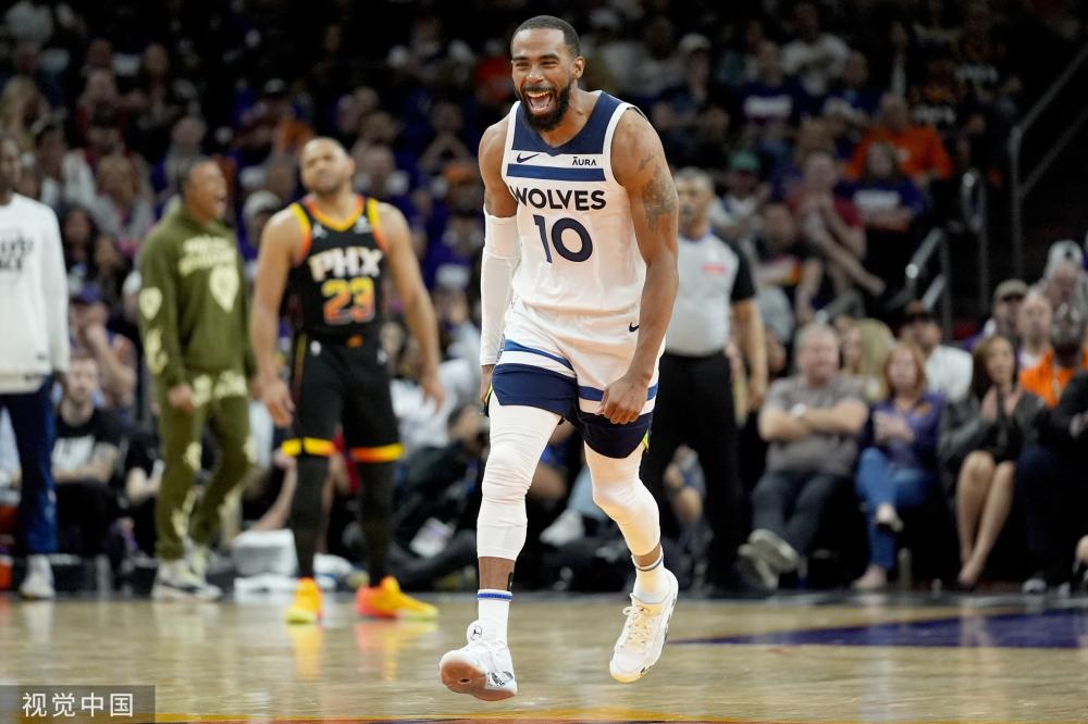 完美的头球 完美的头球